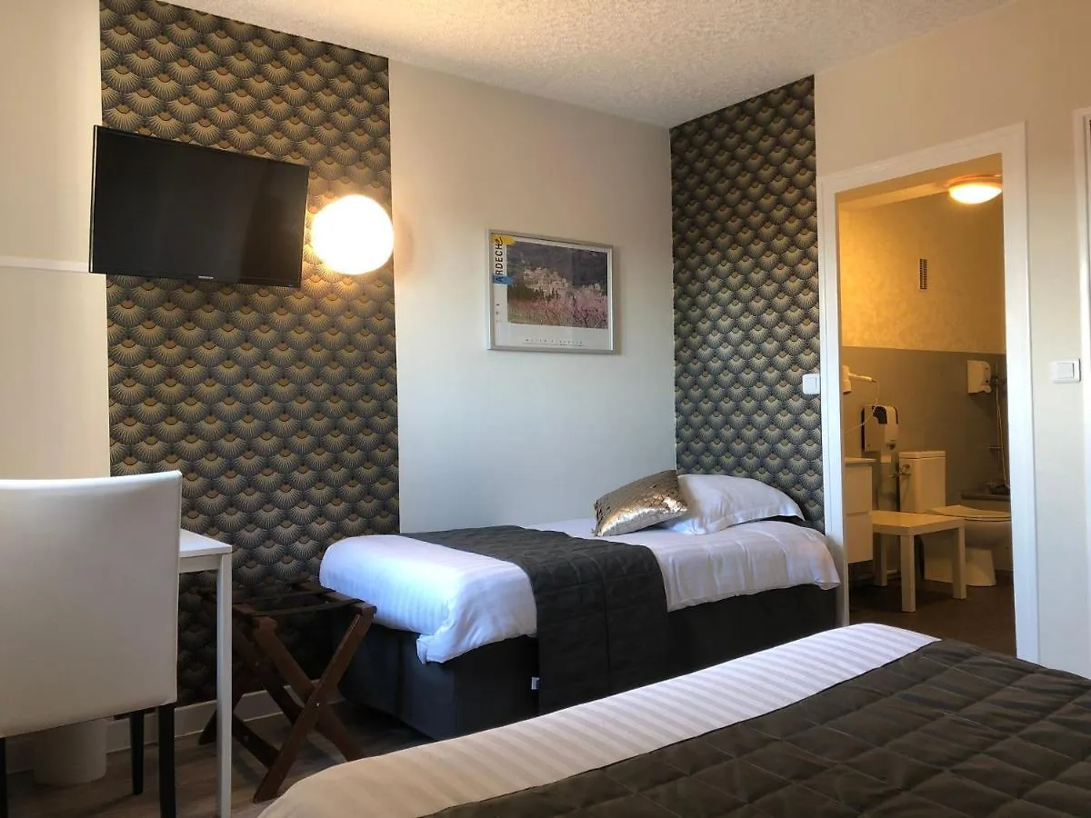 Hotel Alpes Cevennes Guilherand-Granges 2*,  Frankrijk